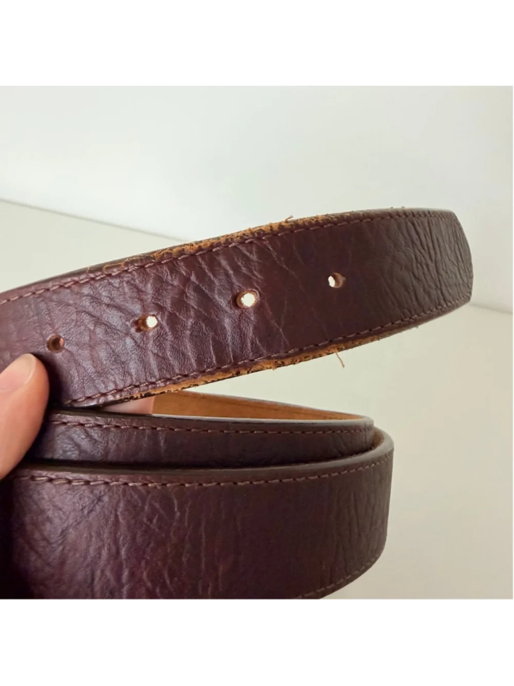 L.L.Bean Men's Brown Genuine Full Grain Leather Bullet Belt Size 42 USA Made